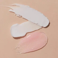 Mani Moments Single -Occasionally Yours 3 VitaminRecharge Mani Moments