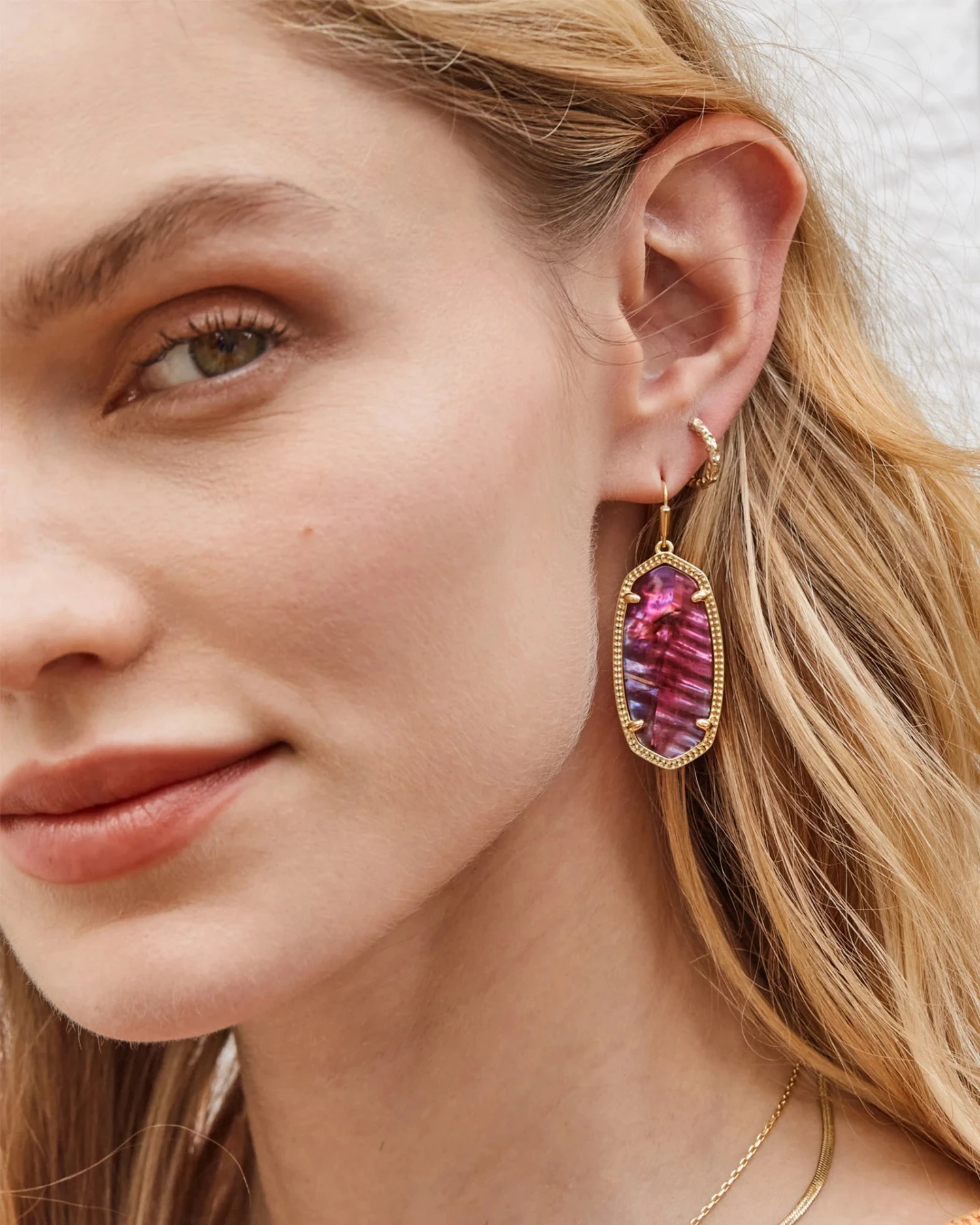 Elle Drop Earrings - Light Burgundy Illusion Elle Drop Earrings - Light Burgundy Illusion -Occasionally Yours Kendra Scott Elle Drop Earring Berry Glass Abalone Gold 00