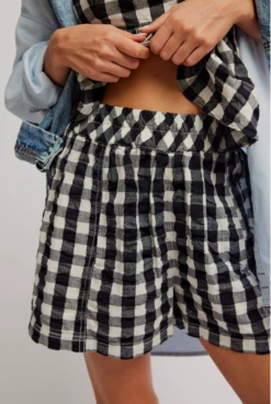 FREE PEOPLE Get Free Seersucker Pull 6 FREE PEOPLE Get Free Seersucker Pull -Occasionally Yours fp get free seersucker pull black combo 5