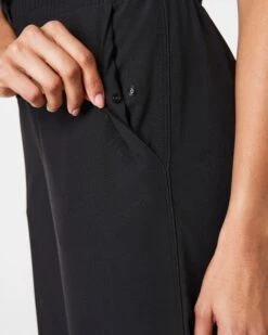 Spanx On The Move Slim Pant -Occasionally Yours psanx on the move slim pant very black 5