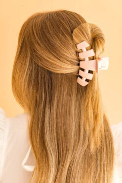 Large Clip 9 Large Clip -Occasionally Yours teleties large clip pearly pink 4