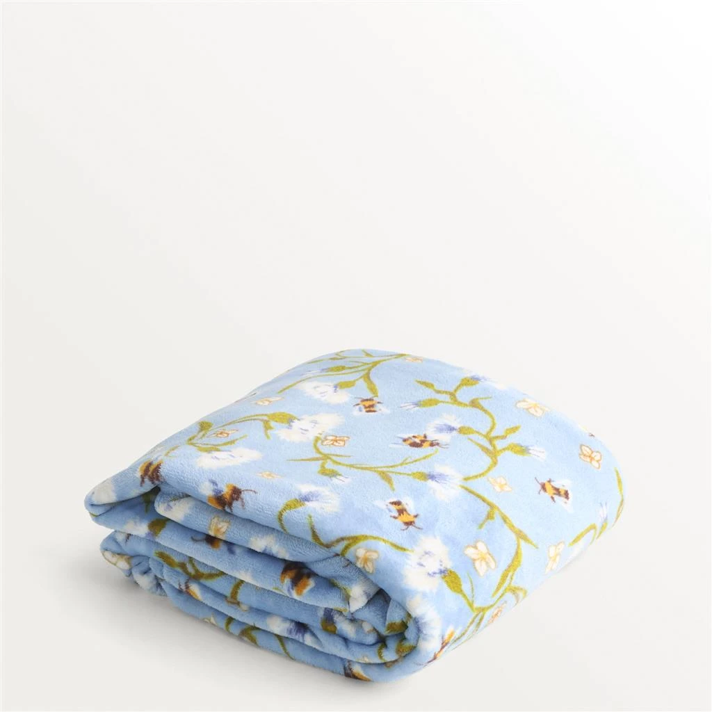 Plush Throw Blanket Vera Bradley Plush Throw Blanket -Occasionally Yours vb plush throw blanket bee garden blue 1